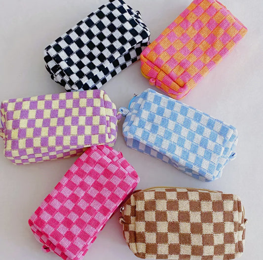 Checkered zipper pouches